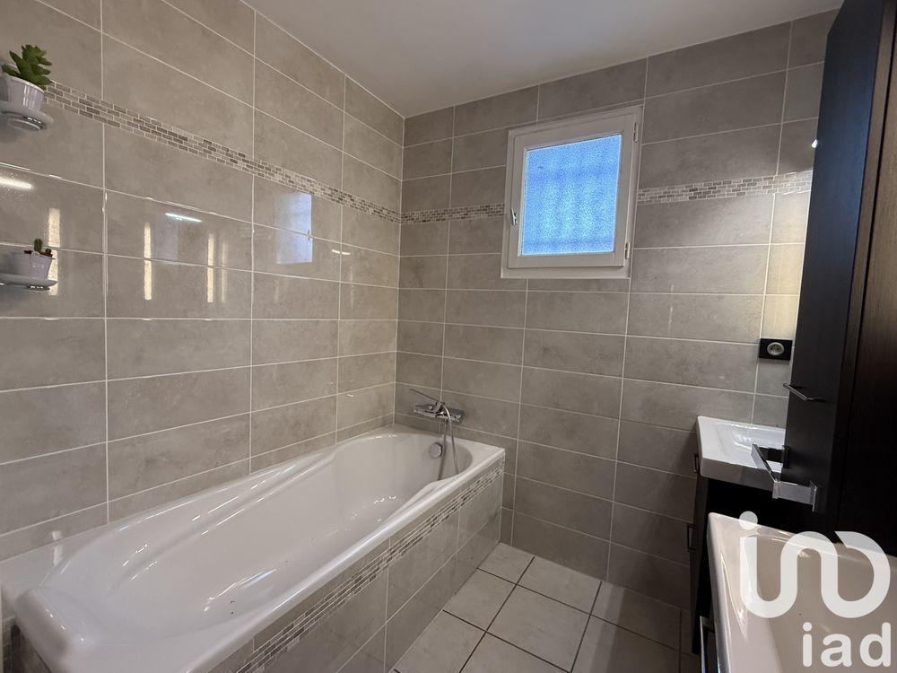 � vendre  Maison �cully (69130)