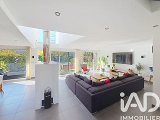  Villa � vendre 6 pi�ces 200 m�