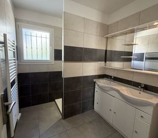  Appartement � louer 3 pi�ces 91 m�