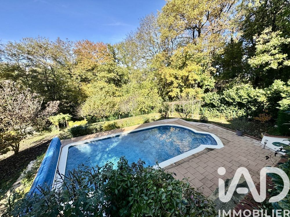 � vendre  Maison Saint-Julien-en-Genevois (74160)