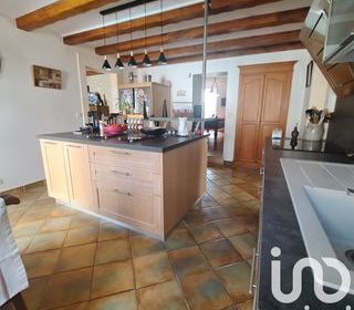  Maison � vendre 9 pi�ces 295 m�