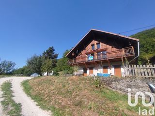  Maison � vendre 7 pi�ces 180 m�