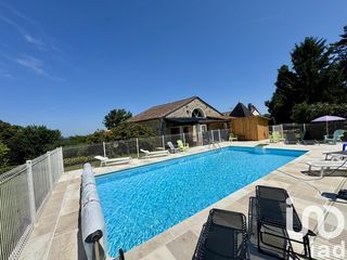  Maison � vendre 15 + pi�ces 360 m�