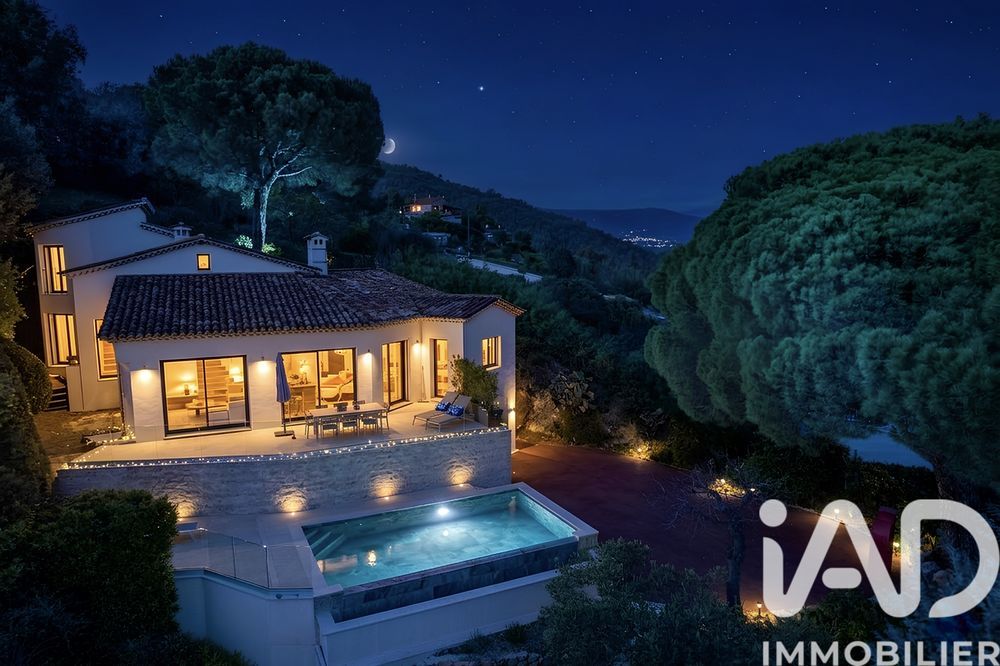 � vendre  Villa Mandelieu-la-Napoule (06210)