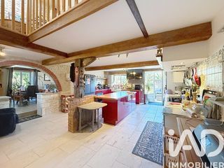  Maison � vendre 7 pi�ces 205 m�