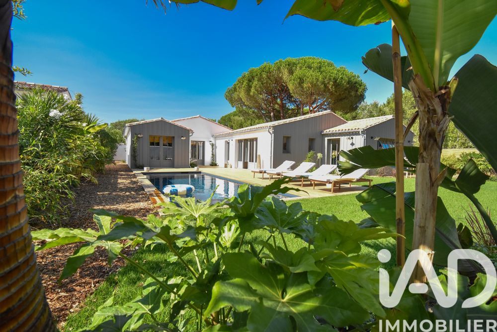 � vendre  Maison Le Bois-Plage-en-R� (17580)