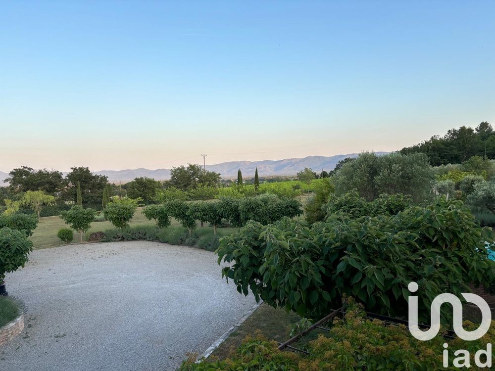 � vendre  Maison Le Cannet-des-Maures (83340)