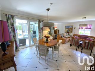  Maison � vendre 9 pi�ces 221 m�