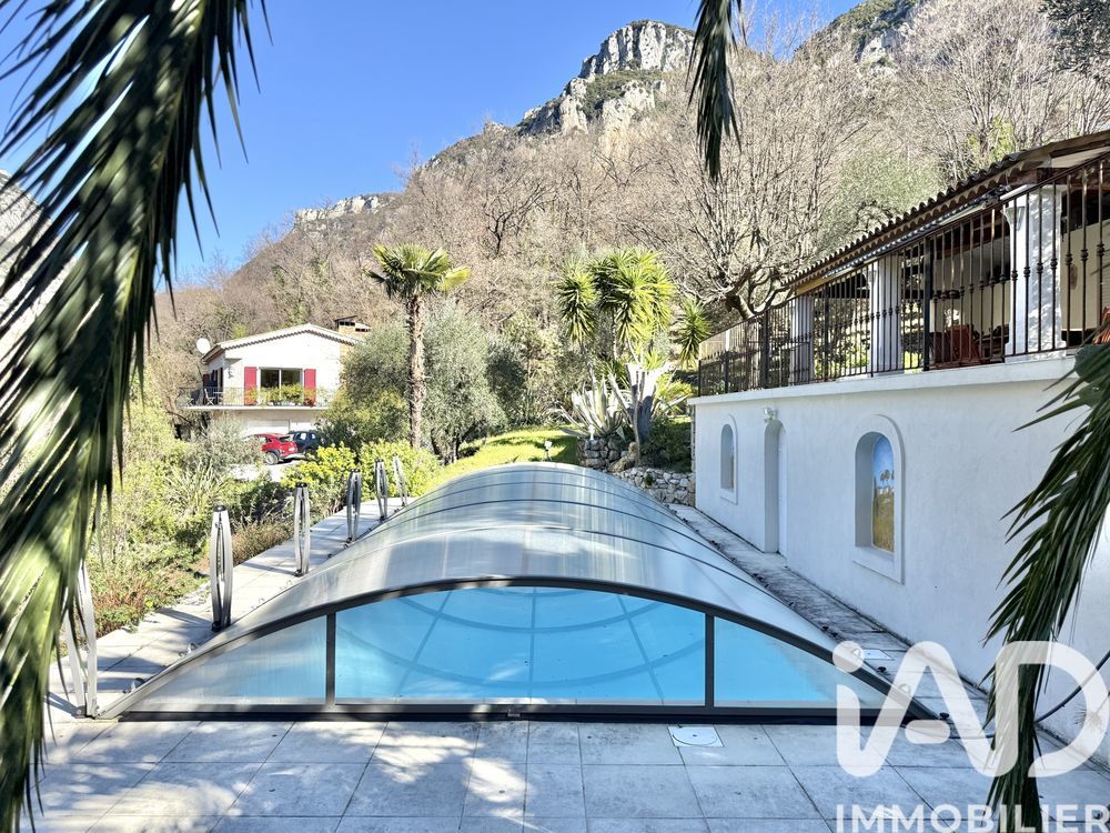 � vendre  Maison Tourrettes-sur-Loup (06140)