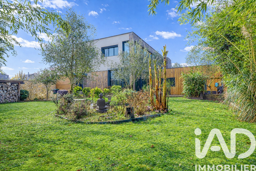 � vendre  Villa Groslay (95410)