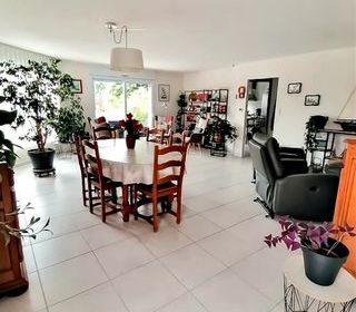  Villa � vendre 8 pi�ces 195 m�