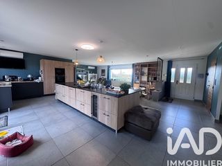  Maison � vendre 6 pi�ces 219 m�