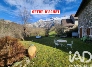  Maison � vendre 9 pi�ces 310 m�