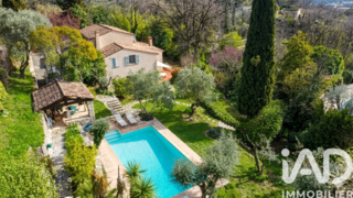  Villa � vendre 8 pi�ces 260 m�