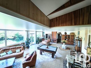  Maison � vendre 11 pi�ces 270 m�