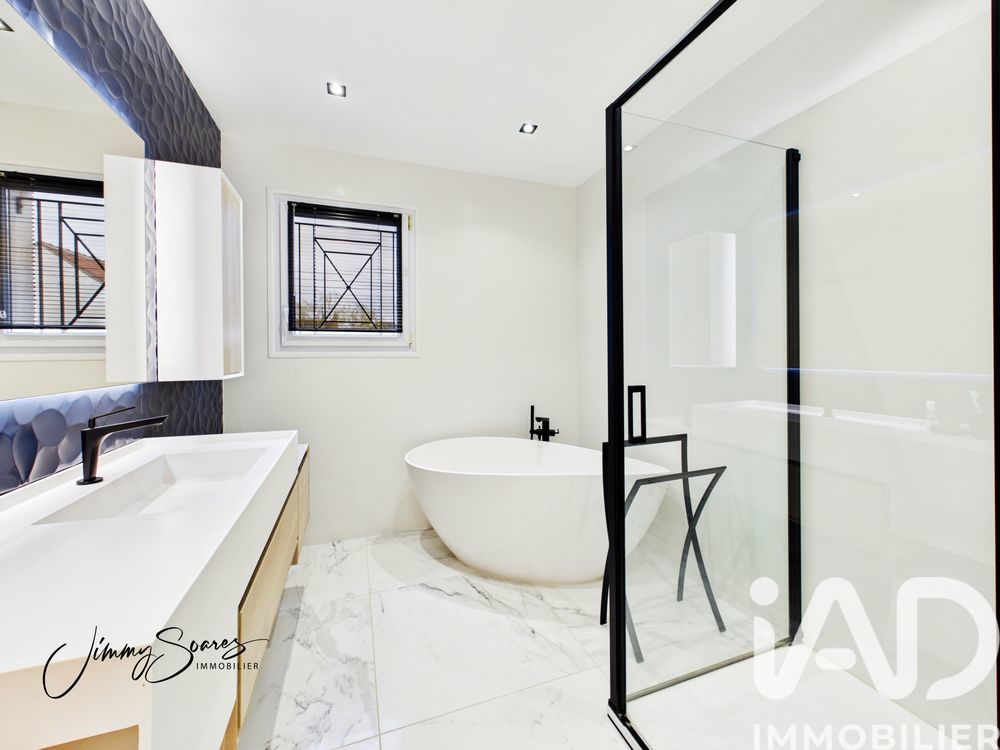 � vendre  Maison Chevry-Cossigny (77173)