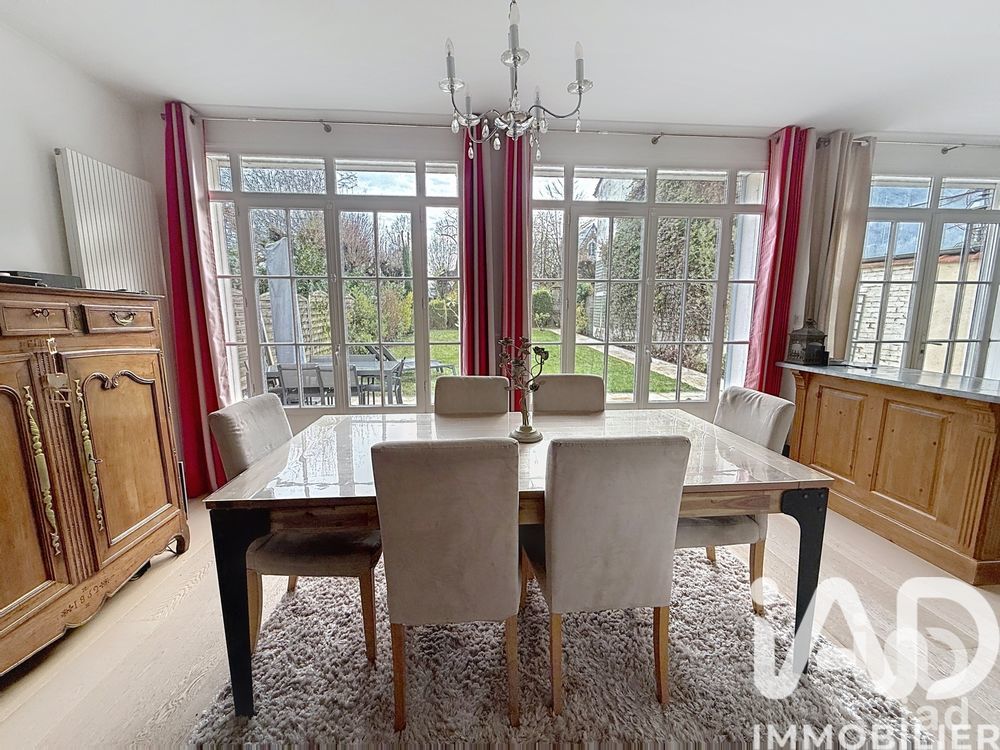 � vendre  Maison Vaucresson (92420)