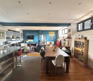  Appartement � vendre 4 pi�ces 147 m�