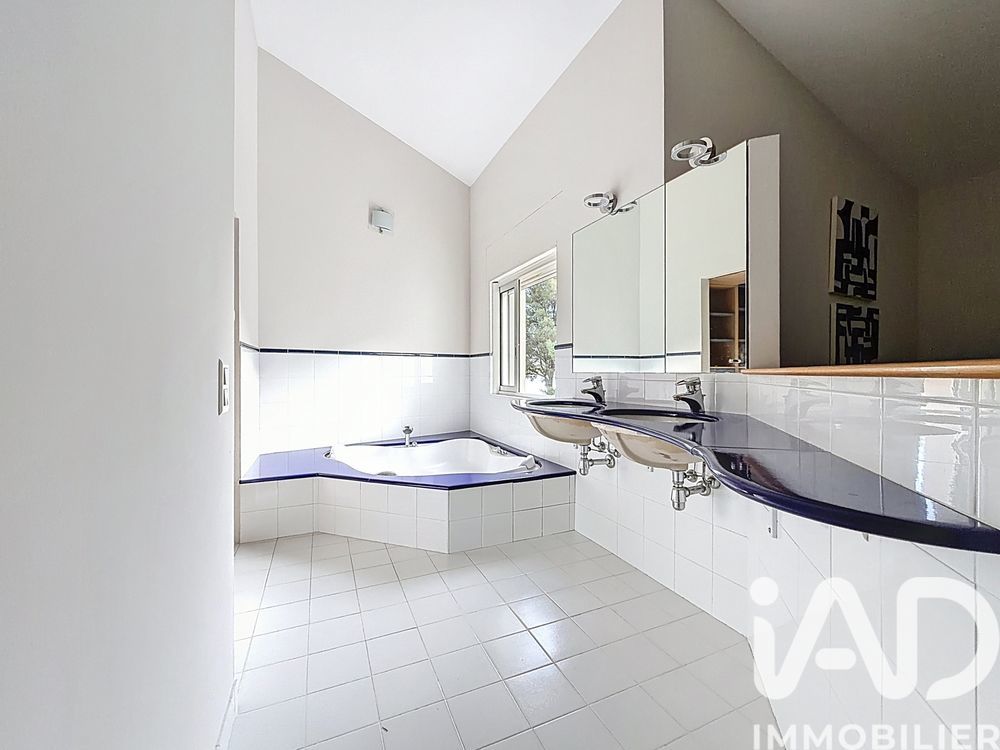 � vendre  Maison Roquebrune-Cap-Martin (06190)