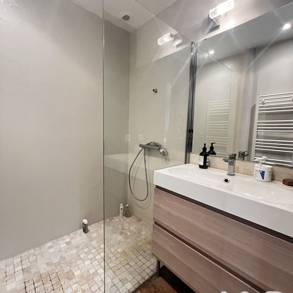 � vendre  Loft Bordeaux (33300)