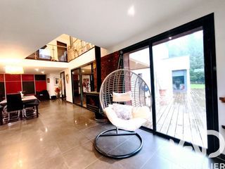  Villa � vendre 12 pi�ces 346 m�