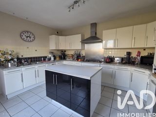  Maison � vendre 8 pi�ces 189 m�