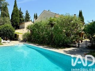  Maison � vendre 10 pi�ces 248 m�