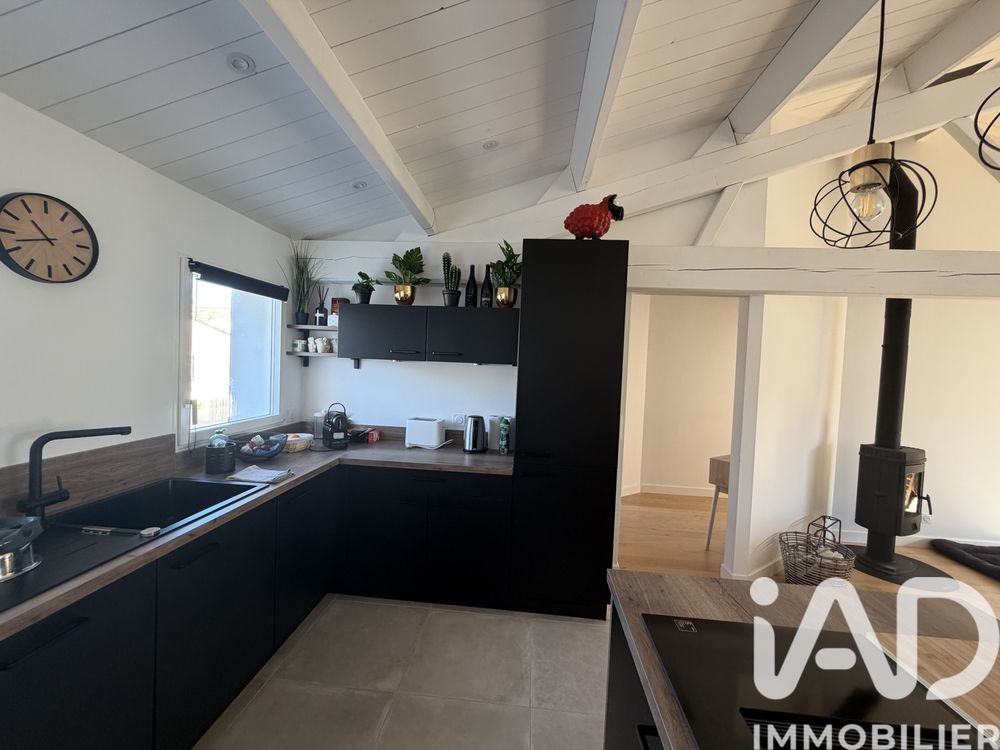 � vendre  Maison Sainte-Marie-de-R� (17740)