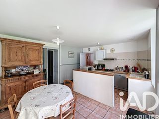  Maison � vendre 9 pi�ces 240 m�