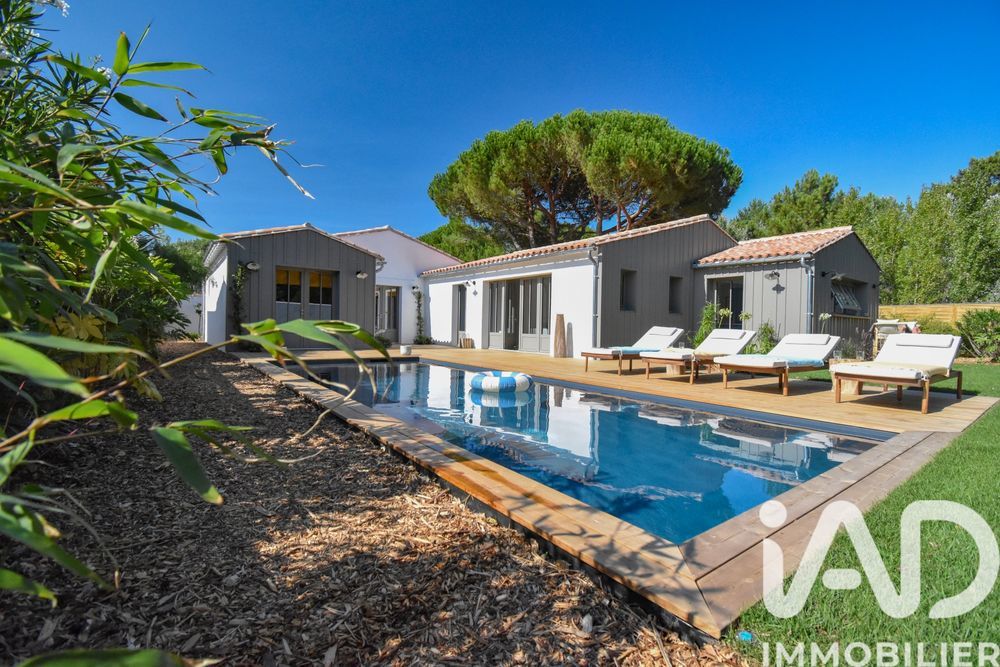 � vendre  Maison Le Bois-Plage-en-R� (17580)