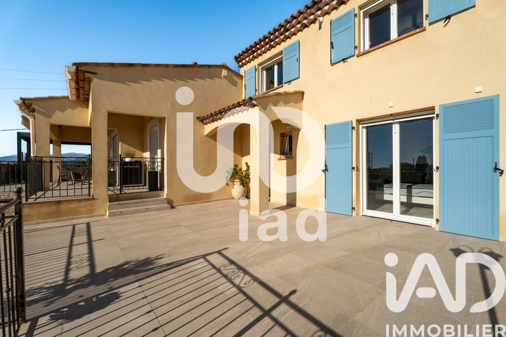 � vendre  Maison Saint-Laurent-du-Var (06700)
