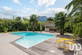  Villa � vendre 8 pi�ces 200 m�