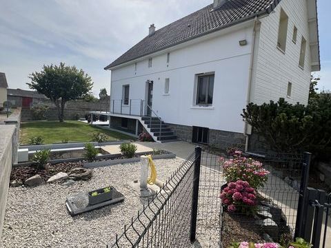   Vente Maison/villa 8 pi�ces Maison - 8 pi�ce(s) - 166 m�