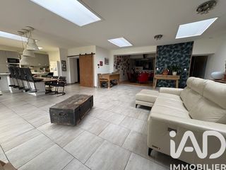  Maison � vendre 8 pi�ces 251 m�