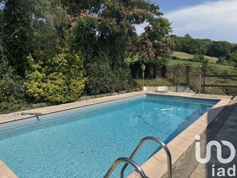   Vente Maison de village 7 pi�ces Maison - 7 pi�ce(s) - 240 m�