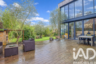  Villa � vendre 7 pi�ces 242 m�