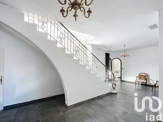  Maison � vendre 9 pi�ces 388 m�