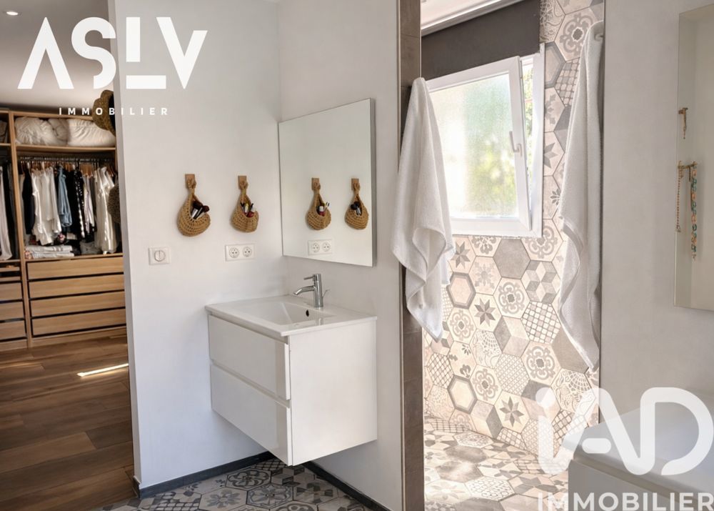 � vendre  Maison Six-Fours-les-Plages (83140)