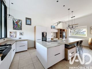  Maison � vendre 8 pi�ces 283 m�