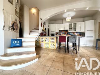  Maison � vendre 7 pi�ces 200 m�