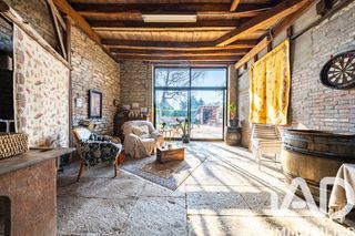  Maison � vendre 9 pi�ces 300 m�