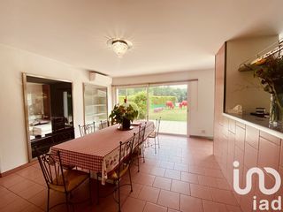  Villa � vendre 10 pi�ces 245 m�