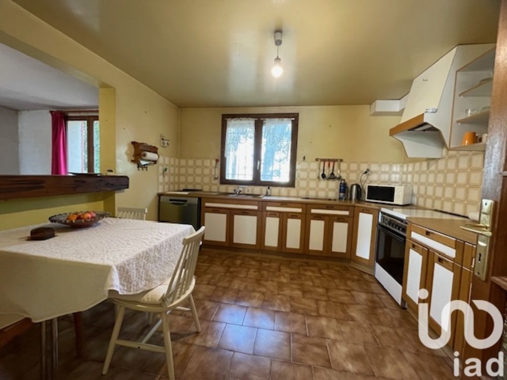 � vendre  Maison �guilles (13510)