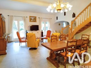  Maison � vendre 6 pi�ces 205 m�