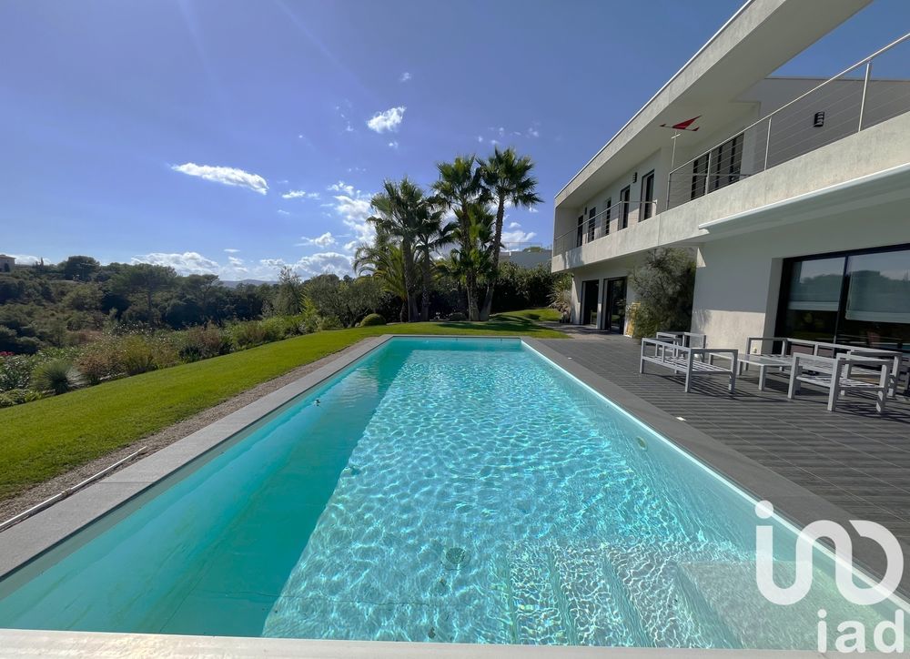 � vendre  Villa Fr�jus (83600)