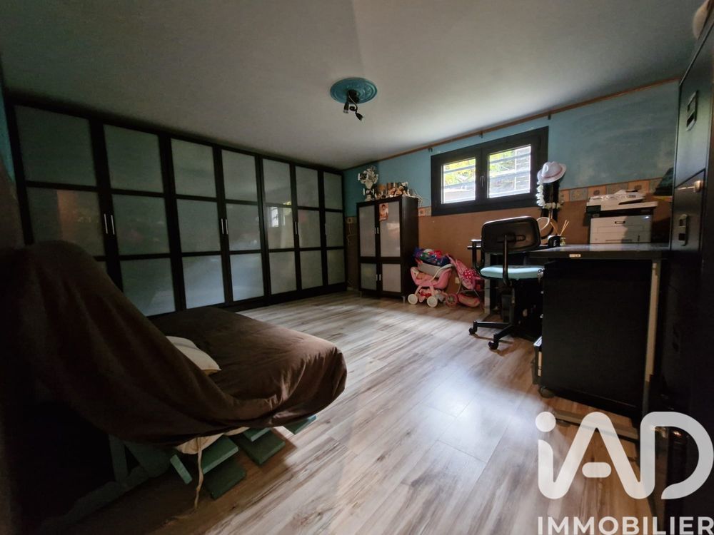 � vendre  Maison Mandres-les-Roses (94520)