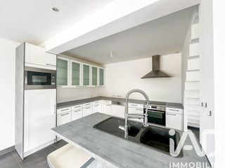  Maison � vendre 7 pi�ces 204 m�