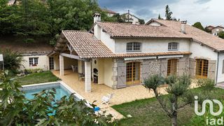  Maison � vendre 9 pi�ces 173 m�