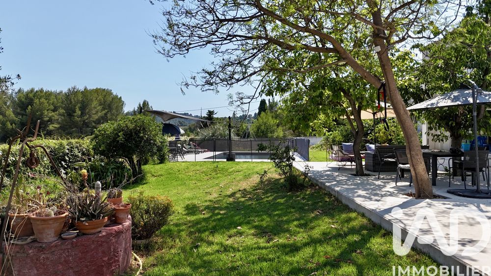 � vendre  Villa La Farl�de (83210)