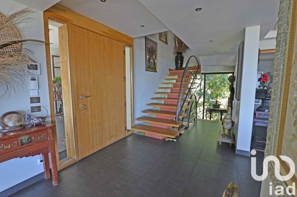 � vendre  Villa Mandelieu-la-Napoule (06210)